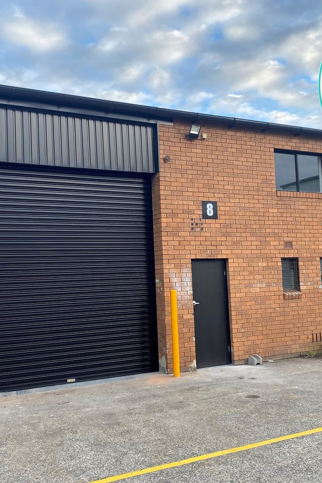 8/1 Field Close Moorebank NSW 2170