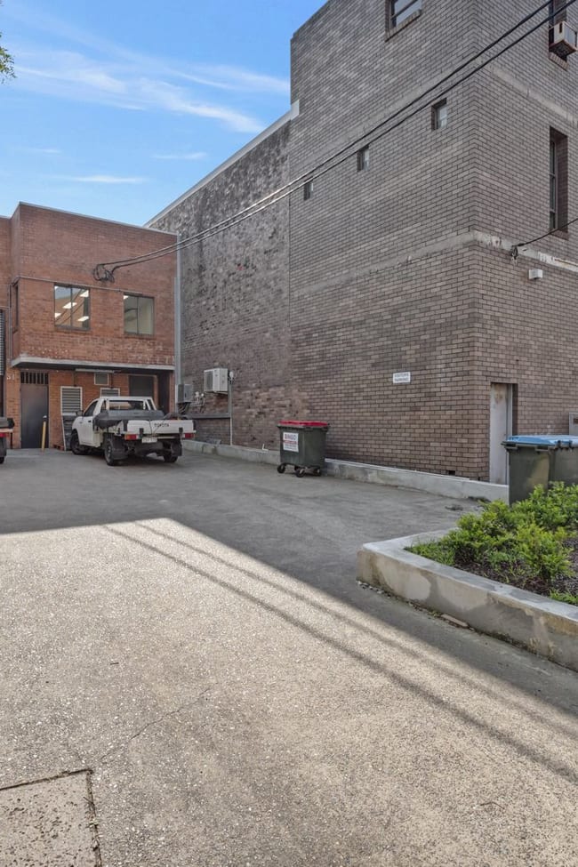 31 Sir Joseph Banks Street Botany NSW 2019