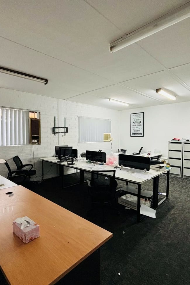 D & E/19-21 Oxford Road Ingleburn NSW 2565