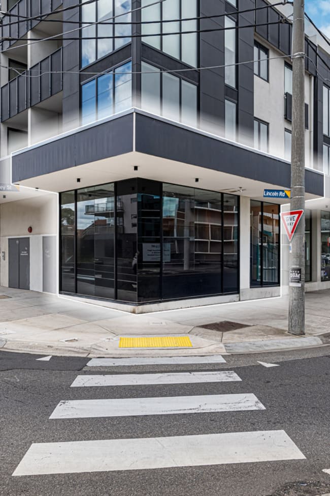 2/222 Buckley Street Essendon VIC 3040