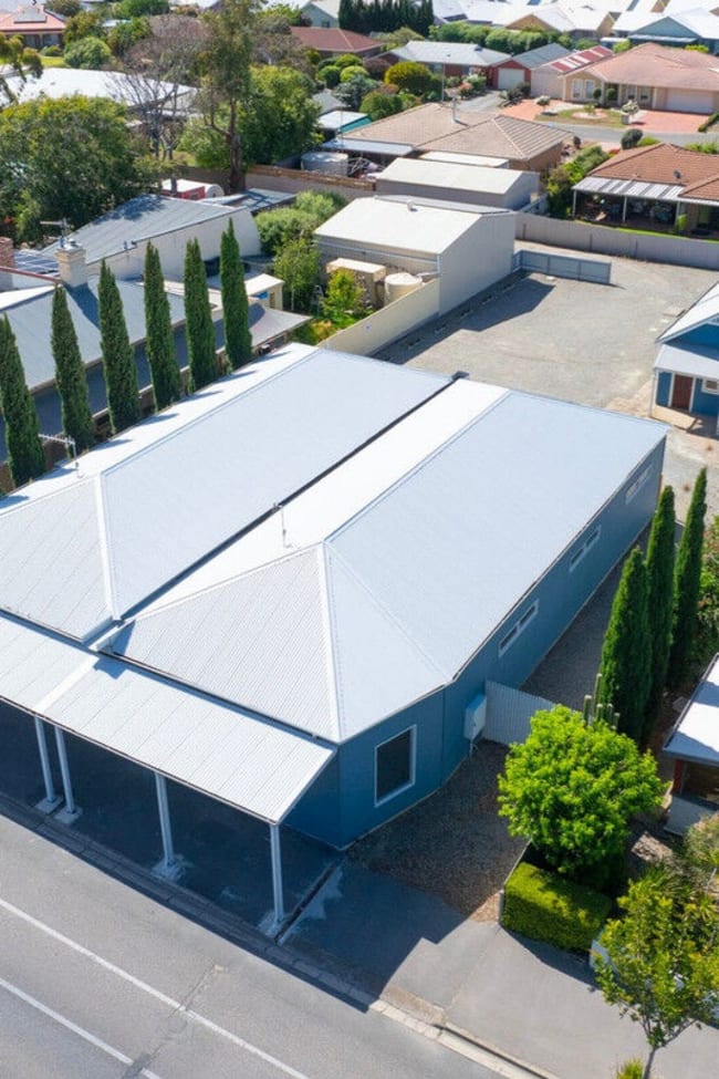 24 North Terrace Port Elliot SA 5212 24 North Terrace Port Elliot SA 5212