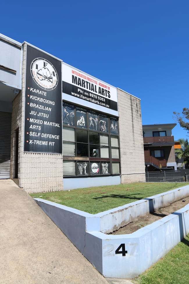 Unit 2/247 West Street Carlton NSW 2218