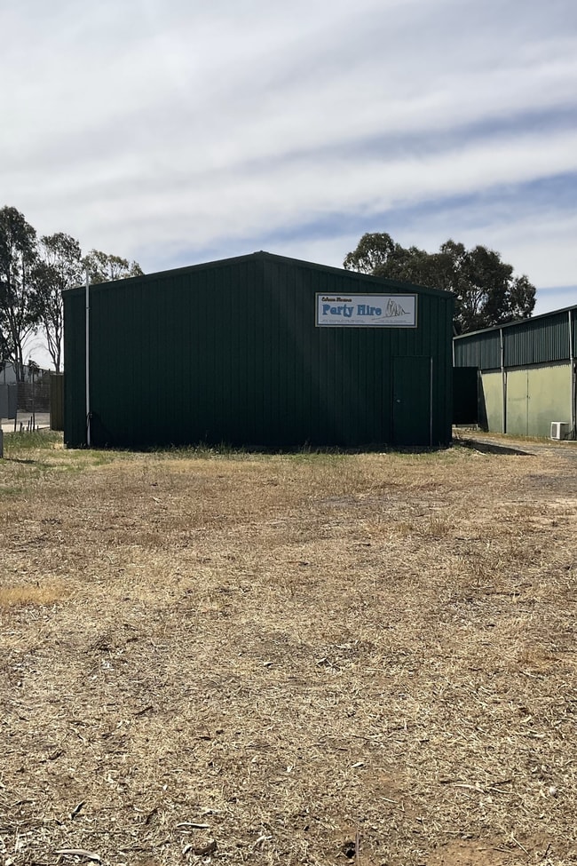 5 Hickey Drive Moama NSW 2731 5 Hickey Drive Moama NSW 2731