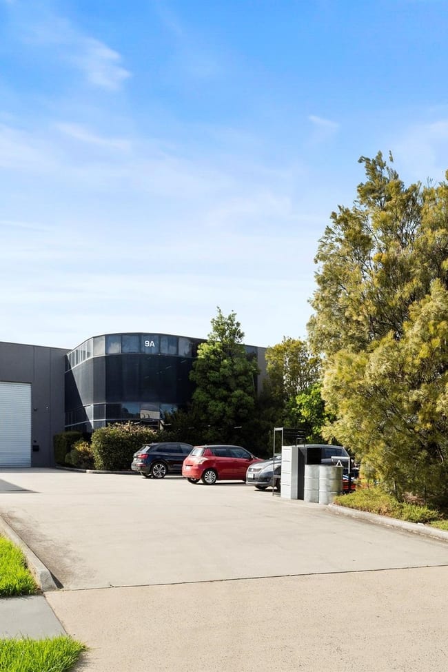 9A Lakewood Boulevard Braeside VIC 3195