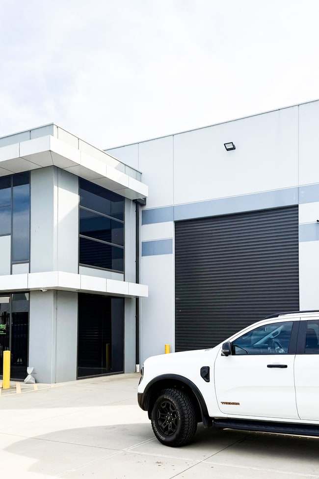 2/38 Tarmac Way Pakenham VIC 3810 2/38 Tarmac Way Pakenham VIC 3810