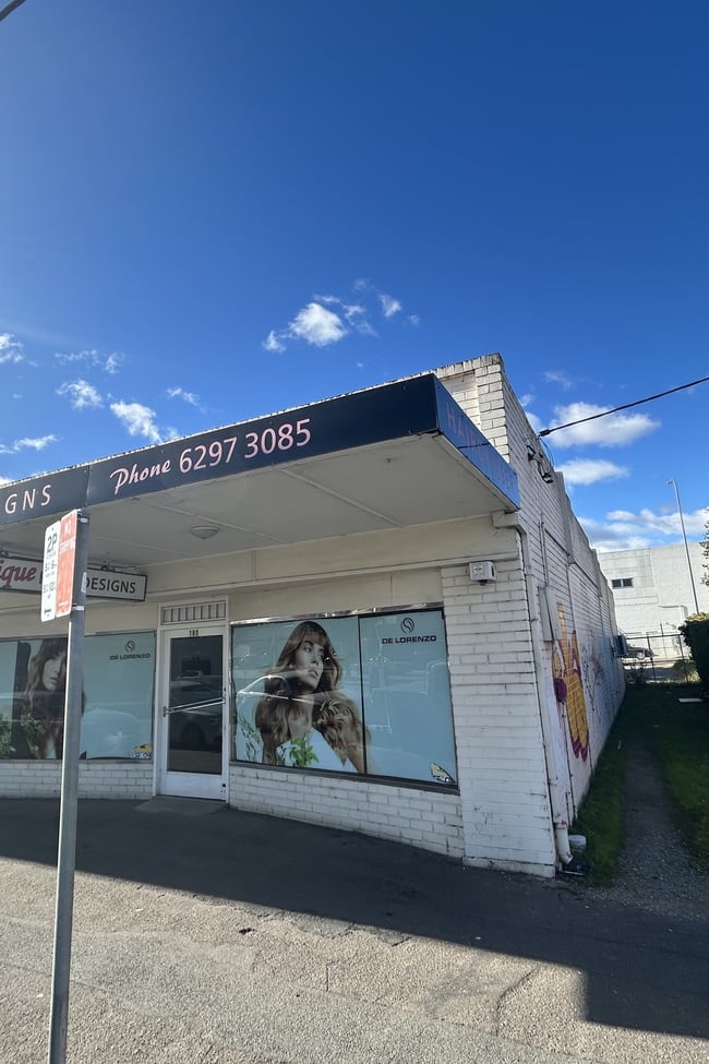 180 Crawford Queanbeyan NSW 2620 180 Crawford Queanbeyan NSW 2620