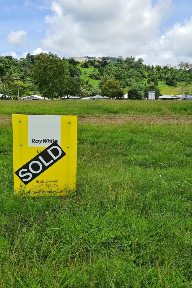 Lot 3 Central Avenue Cannonvale QLD 4802