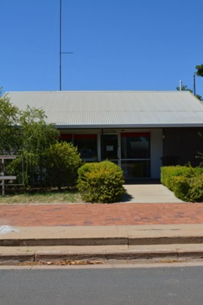 133 Oak Street Barcaldine QLD 4725 133 Oak Street Barcaldine QLD 4725