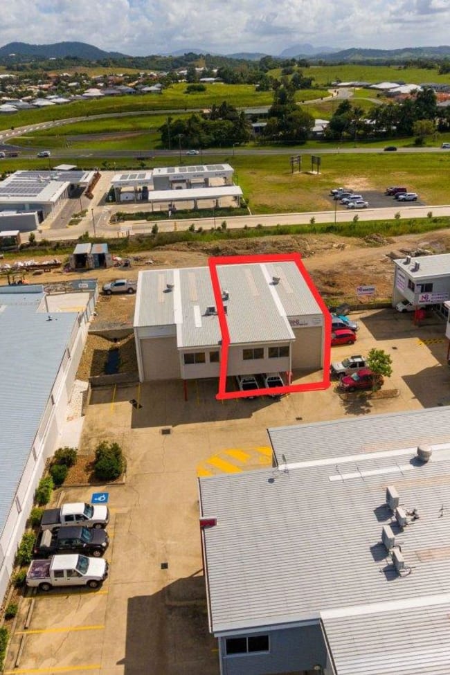 10/13-15 Carl Court Rural View QLD 4740