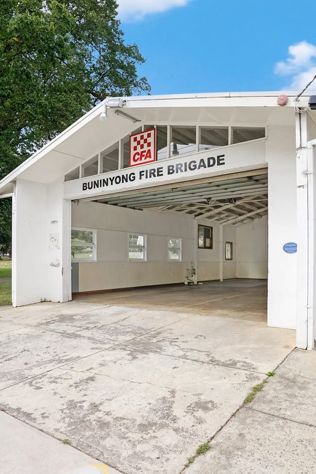 307 Learmonth Street Buninyong VIC 3357