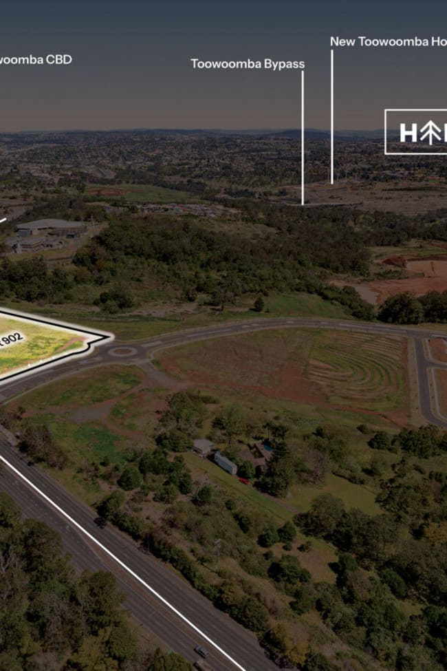 Lot 902/1-5 New England Highway Mount Kynoch QLD 4350