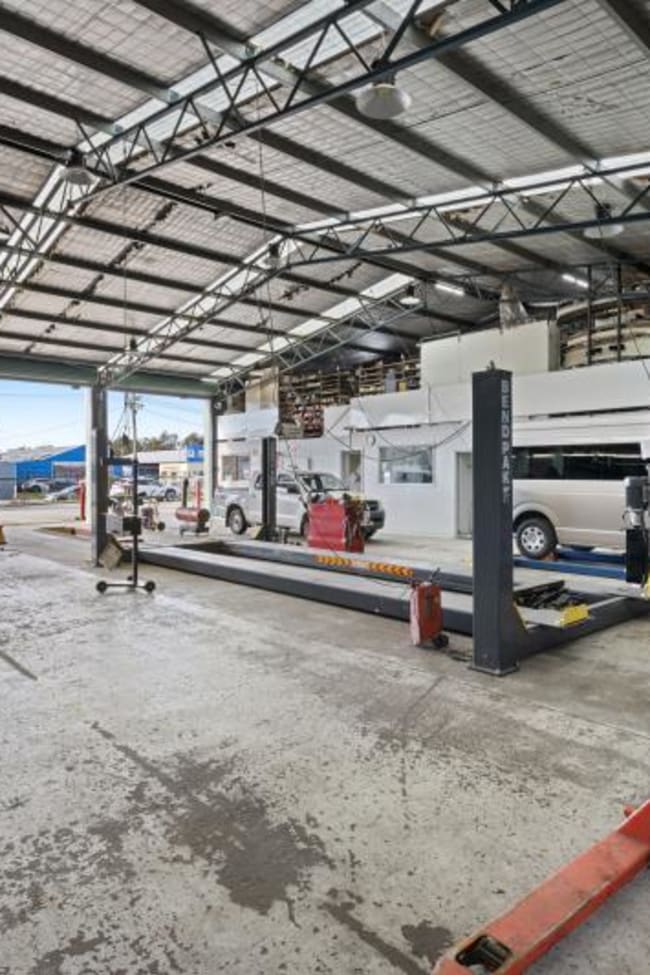 247 Macauley Street South Albury NSW 2640