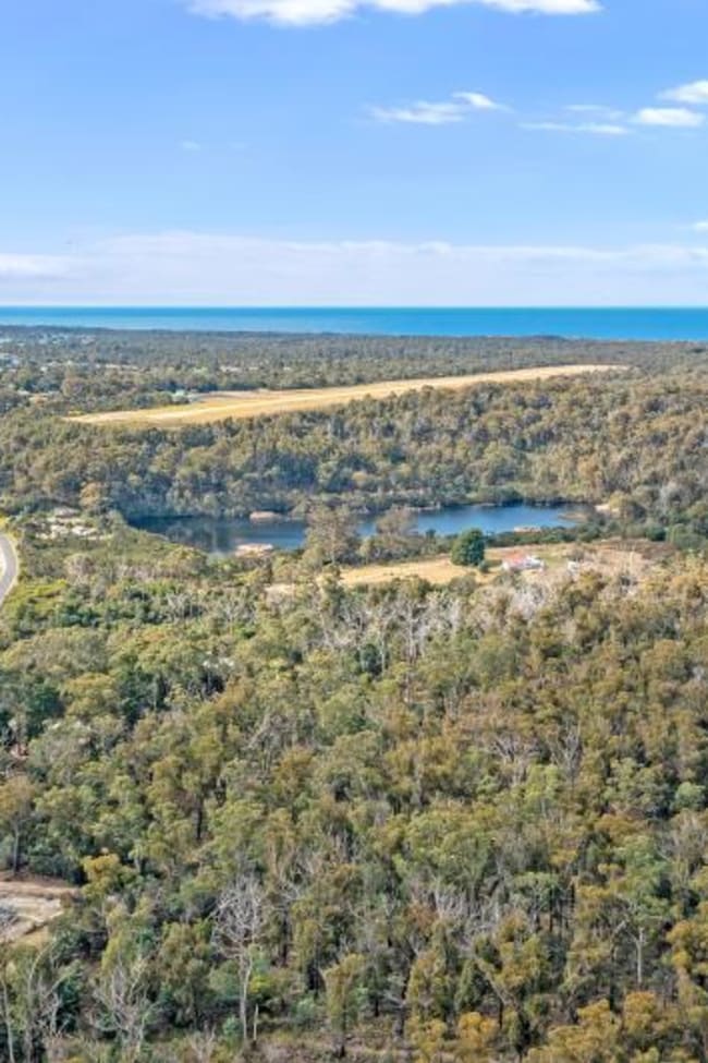 50 St Helens Point Road St Helens TAS 7216