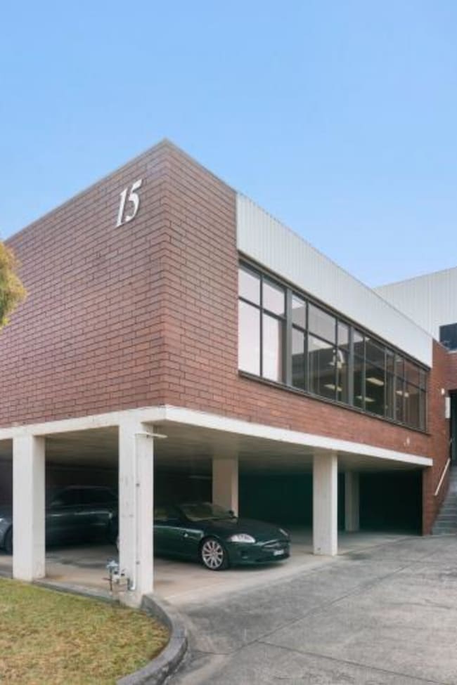 15 Harker Street Burwood VIC 3125