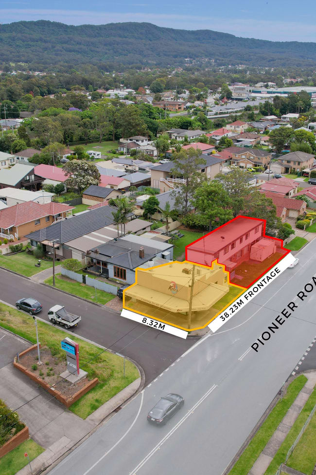 1 & 2/2 Eastbourne Avenue Bellambi NSW 2518