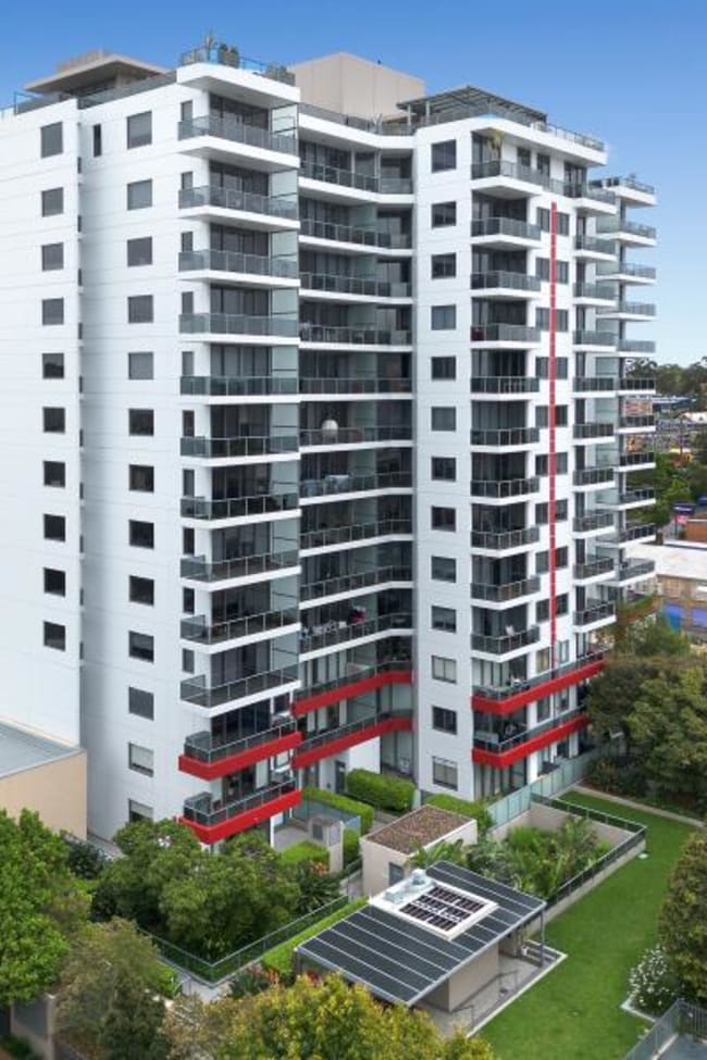 Suite 702/88-90 George Street Hornsby NSW 2077