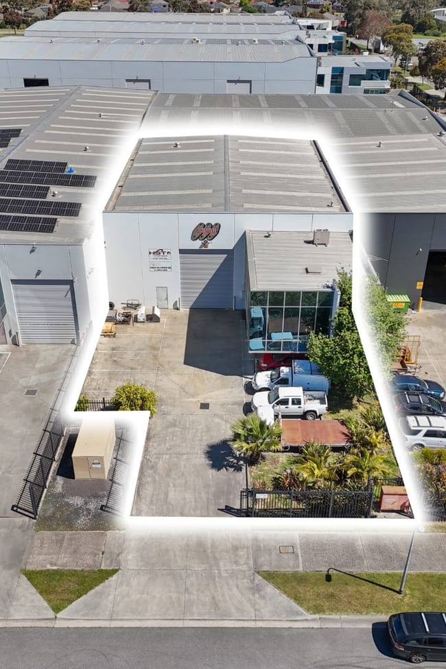 15 Commercial Drive Lynbrook VIC 3975