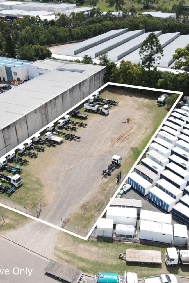 15 Frost Road Campbelltown NSW 2560 15 Frost Road Campbelltown NSW 2560