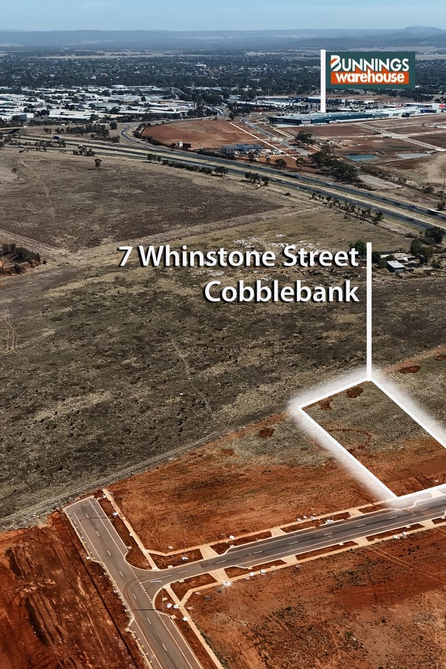 7 Whinstone Street Cobblebank VIC 3338