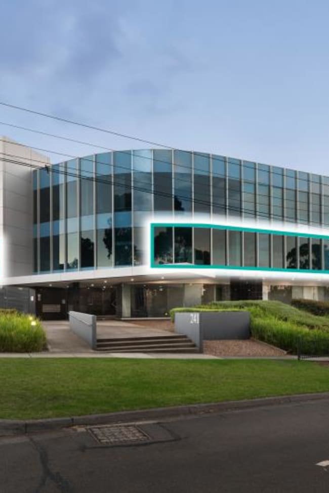 241-243 Blackburn Road Mount Waverley VIC 3149
