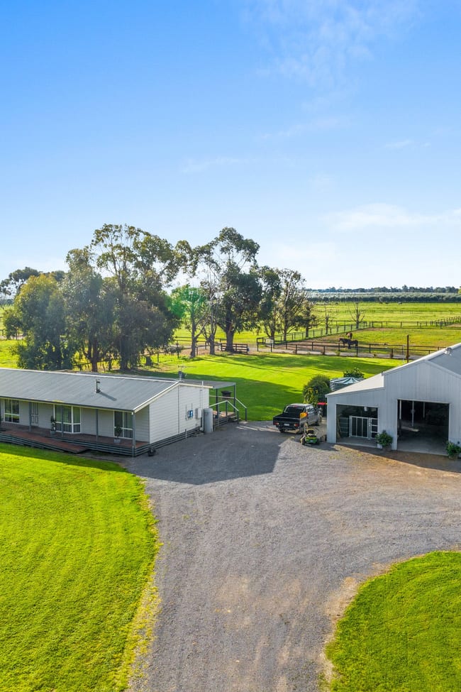 513 McKernan Road Kialla East VIC 3631