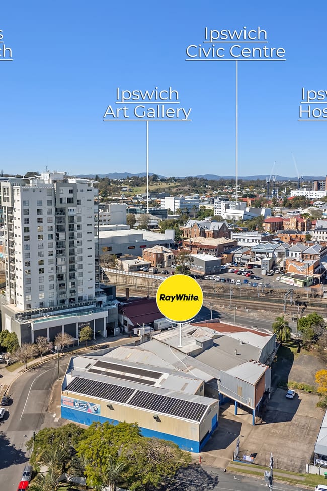 1 Darling Street East Woodend QLD 4305