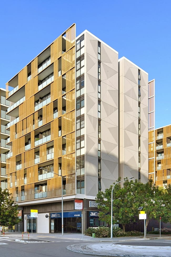 10/1 Burroway Road Wentworth Point NSW 2127