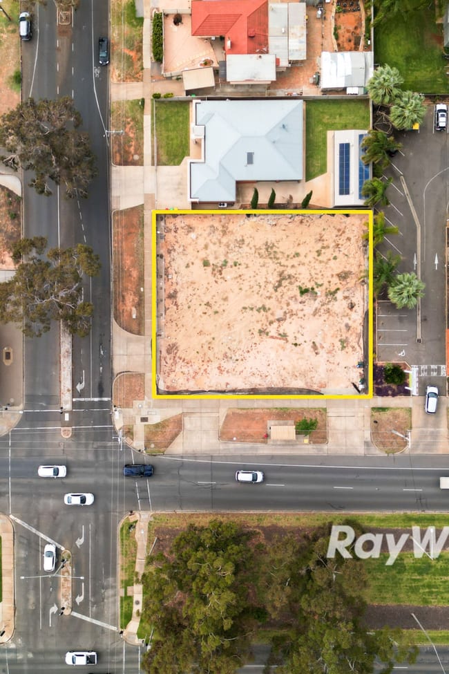 214-216 Deakin Avenue Mildura VIC 3500