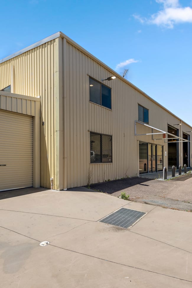 2/8 Nelson Road Cardiff NSW 2285