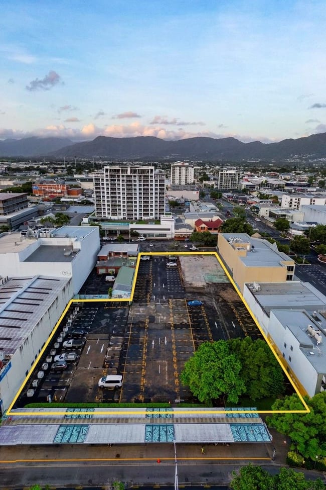 120-124 Grafton Street & 123-127 Lake Street Cairns City QLD 4870