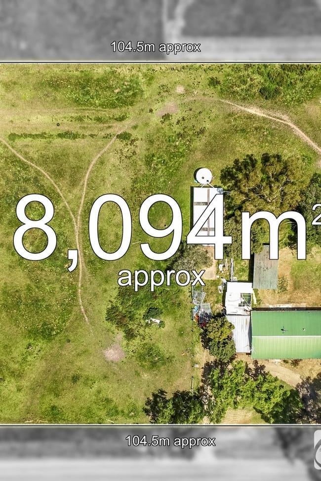 4 Garden Street Cranbourne East VIC 3977