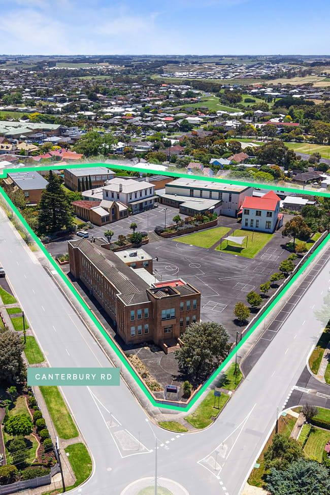 42 Canterbury Road Warrnambool VIC 3280