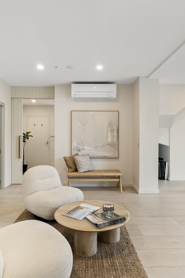 1 & 6/89 Ormond Road Elwood VIC 3184