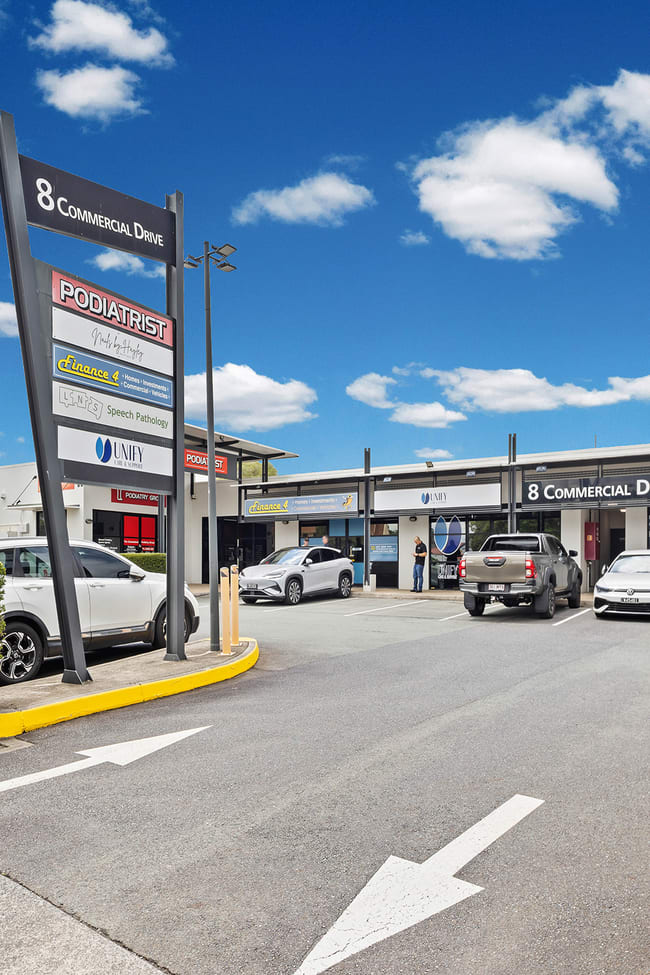 2/8 Commercial Drive Springfield QLD 4300