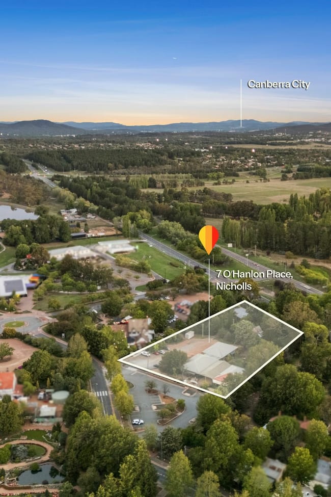 7 O'Hanlon Place Nicholls ACT 2913