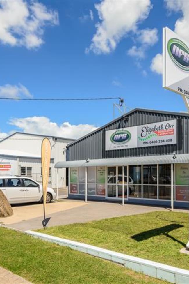 35 Toolooa Street South Gladstone QLD 4680