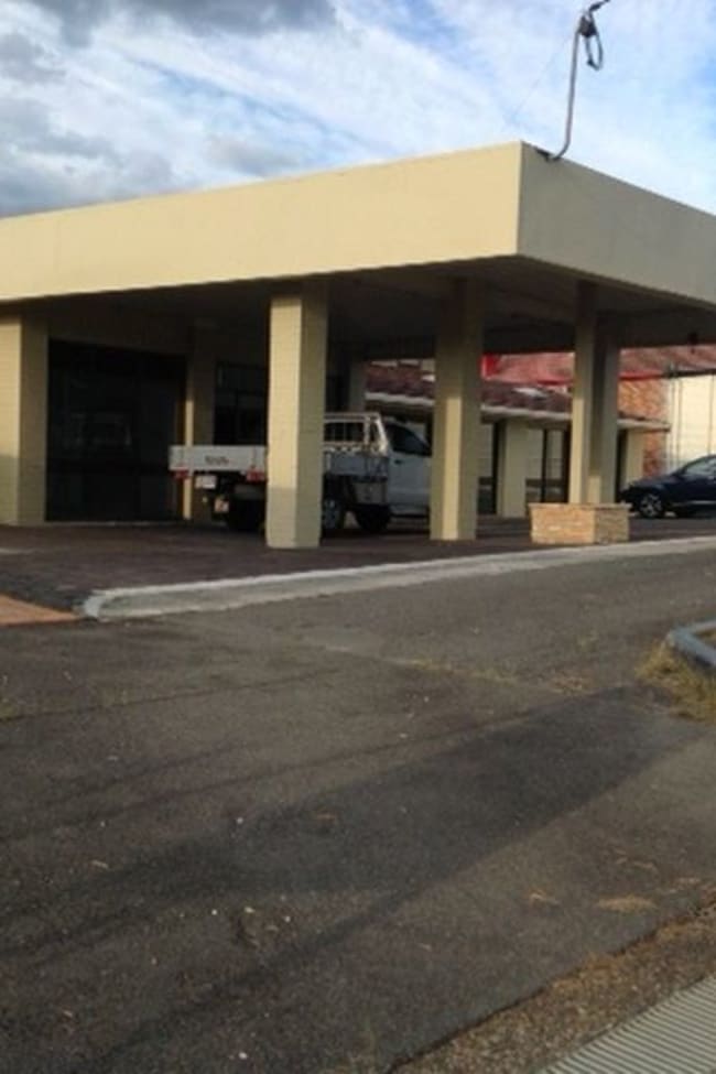 920 Logan Road Holland Park West QLD 4121