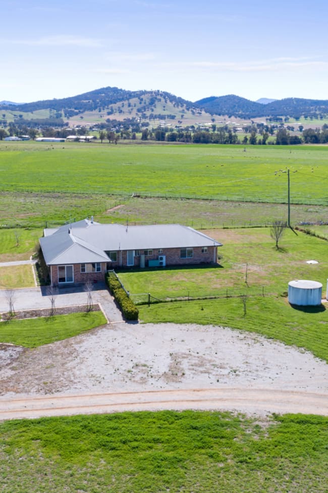 321 Loomberah Road Calala NSW 2340