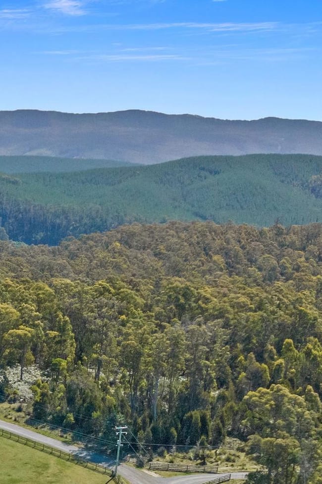 4 Lovetts Flat Road Sassafras TAS 7307