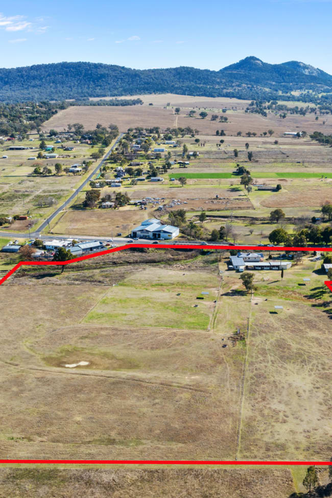 4-6 Gill Street Moonbi NSW 2353 4-6 Gill Street Moonbi NSW 2353