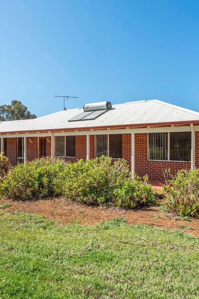 110 Blackboy Gully Road Wandering WA 6308