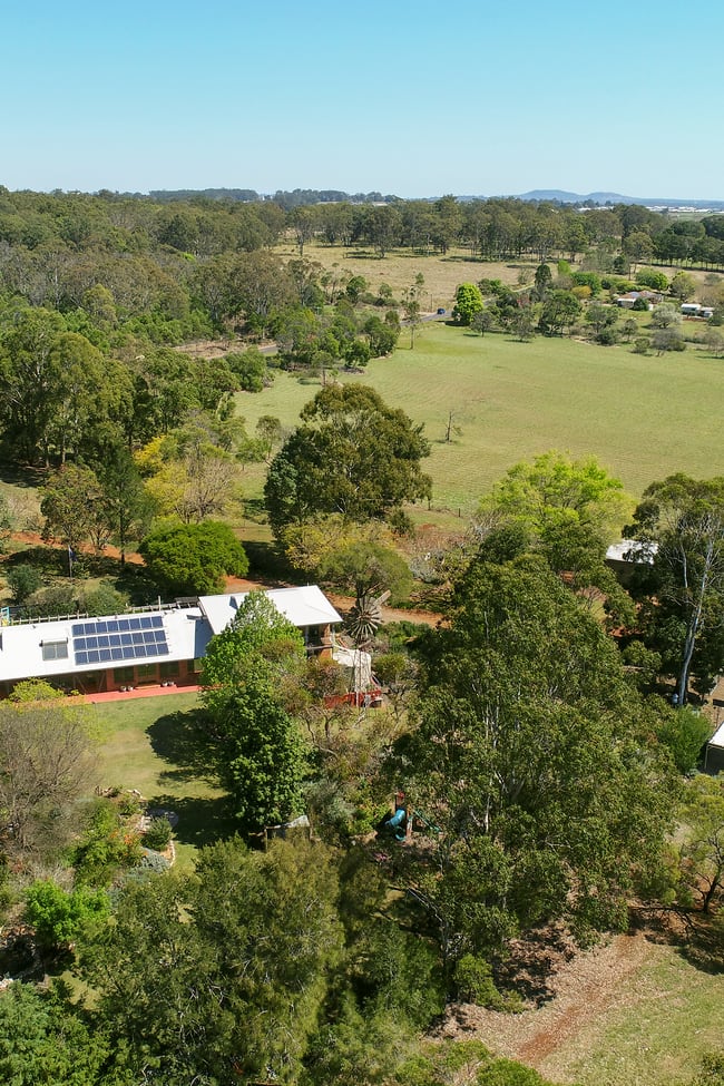 142 Meringandan Road Cabarlah QLD 4352