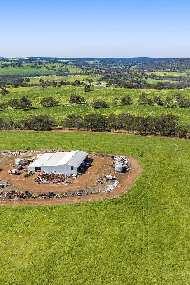 173 Barn Road Mooliabeenee WA 6504