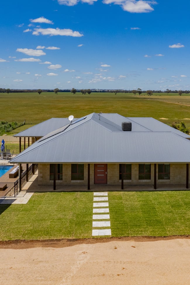 300 Ardlethan Rd Coolamon NSW 2701
