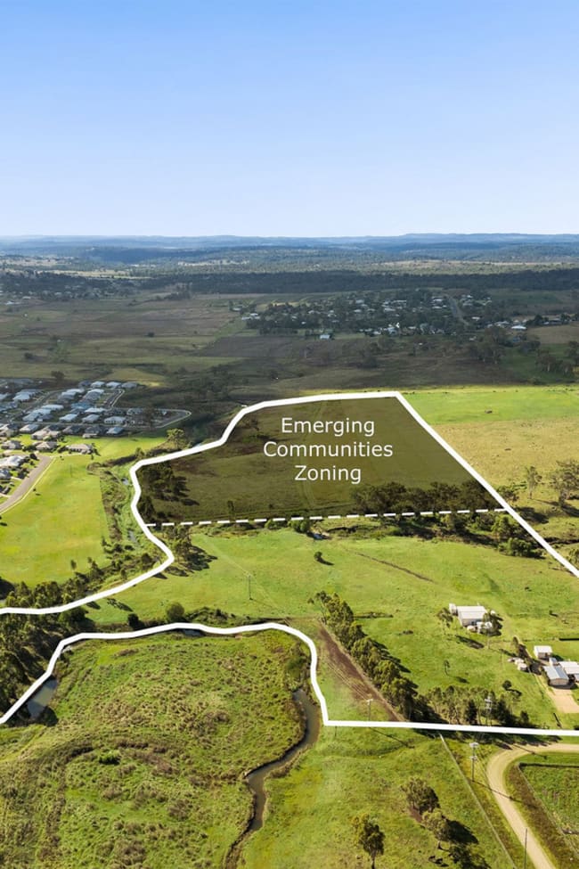 25 Browne Road Meringandan QLD 4352