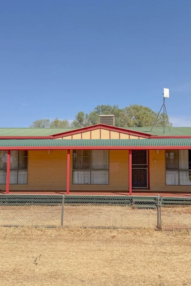 129 The Valley Way Trundle NSW 2875