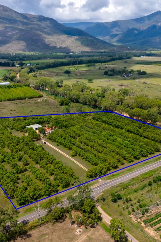2804 Woodstock Giru Road Majors Creek QLD 4816