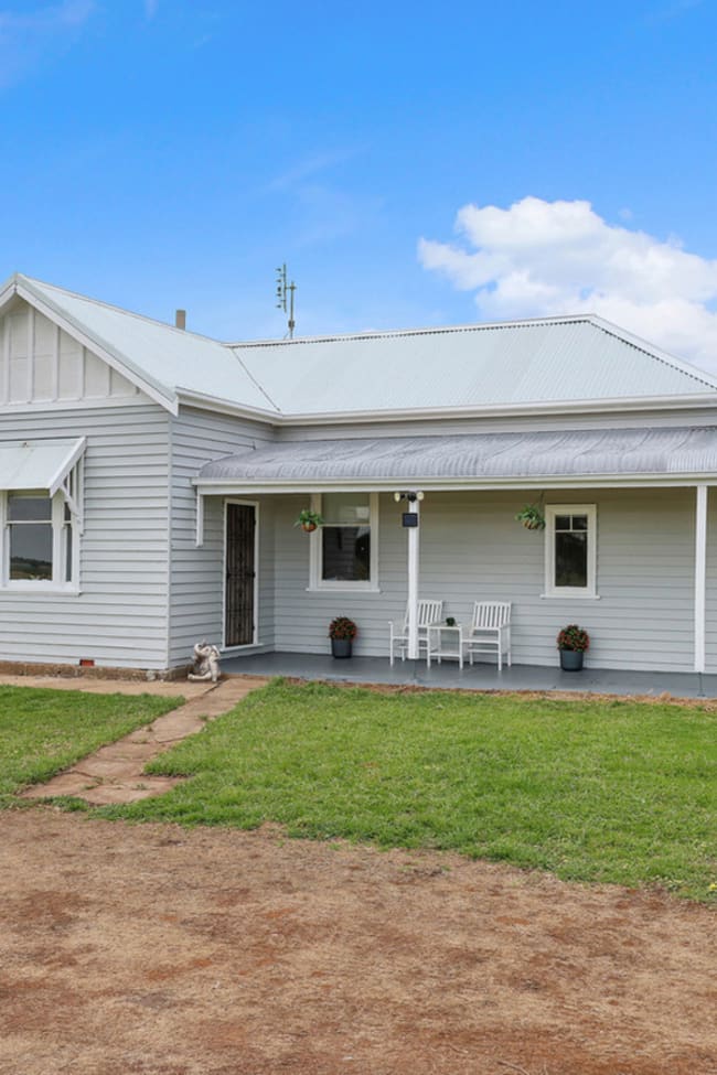 3744 Penshurst - Warrnambool Road Minhamite VIC 3287