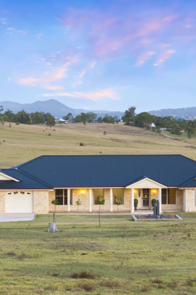 880D Elderslie Road Elderslie NSW 2335