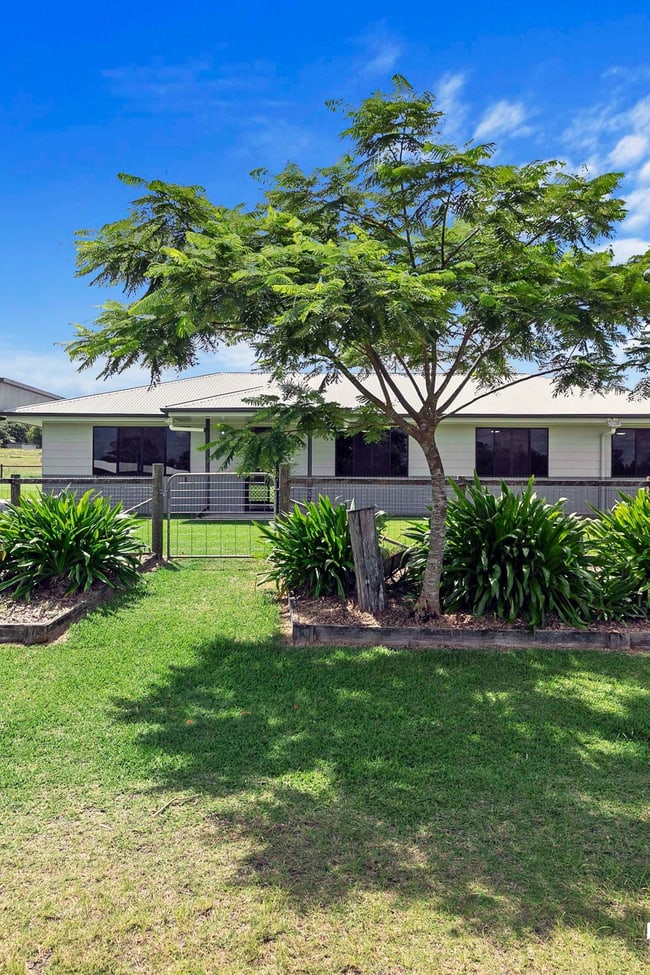 36 Five Mile Road West Tinana QLD 4650